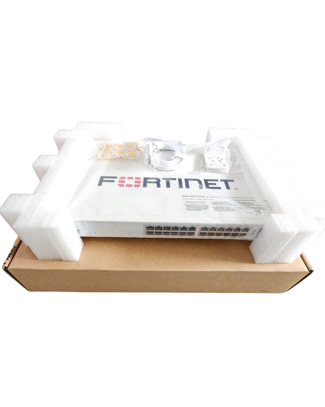Switch de Seguridad con PoE+ Fortinet FS-124F-FPOE