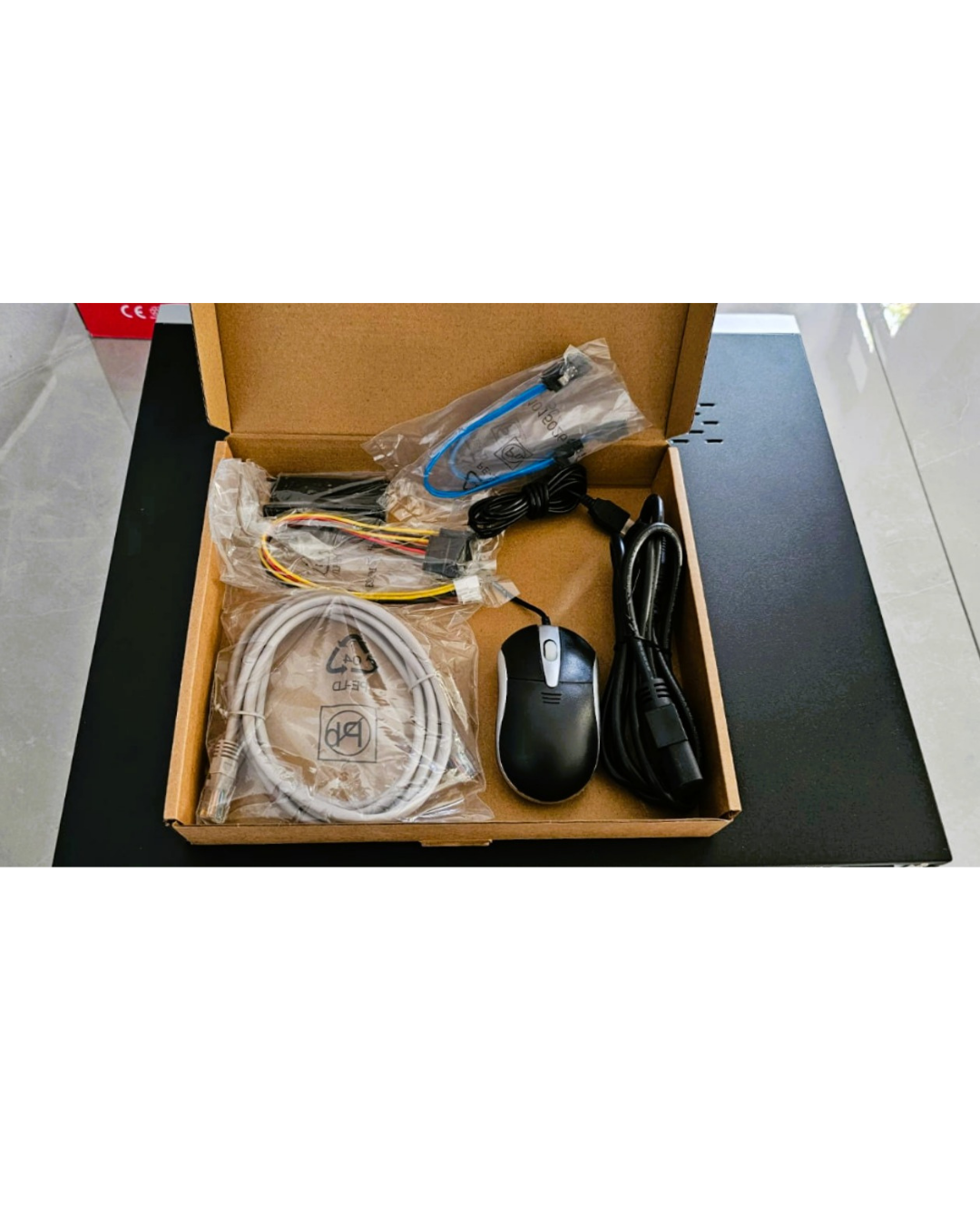 NVR Hikvision DS-7616NI-M4/16P | 16 Canales | 16 Puertos PoE Integrados | 4K H.265+ | Analítica Básica
